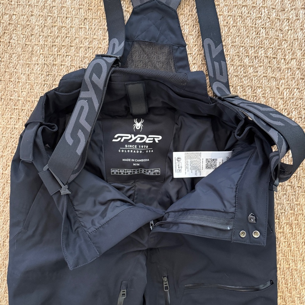 Spyder Men’s Dare Insulated Ski Pant. Size M. Black. Excellent condition.